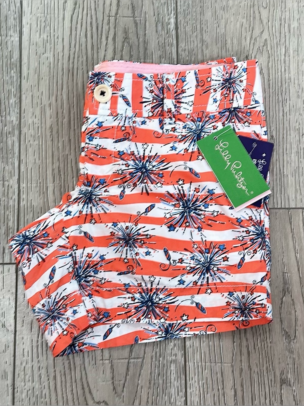 NWT ULTRA RARE Lilly Pulitzer Callahan Shorts She's a Firecracker Glow, Sz00